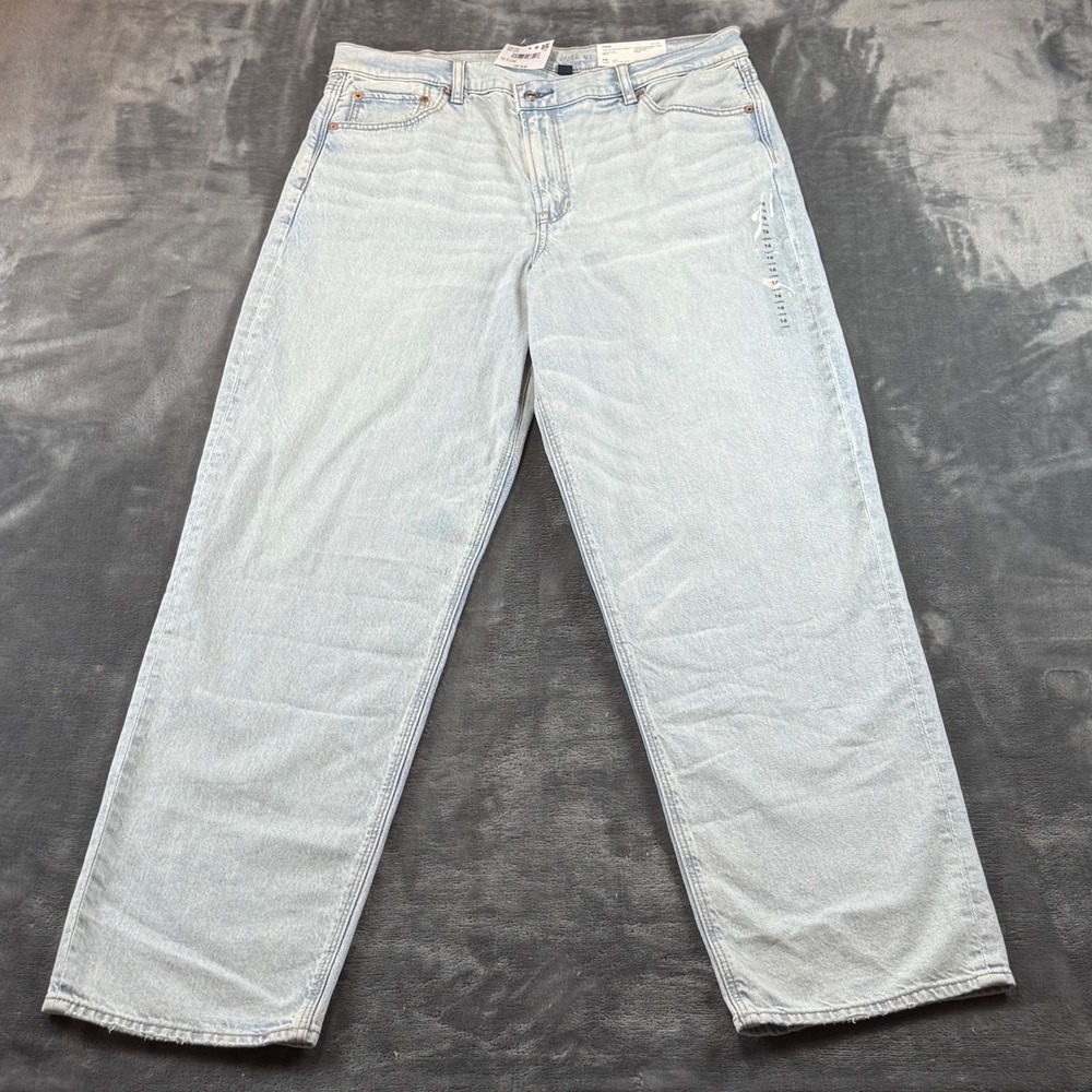 NWT American Eagle Strigid Super High-Rise Baggy Straight Jeans 16 Long